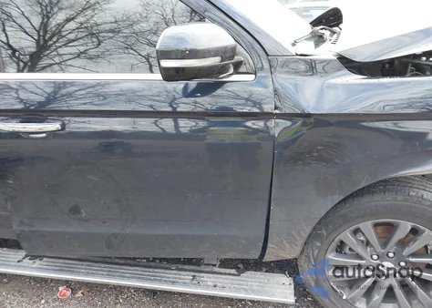 2021 Ford Expedition Limited Max z USA, uszkodzony, nr VIN 1FMJK1KT1MEA41656